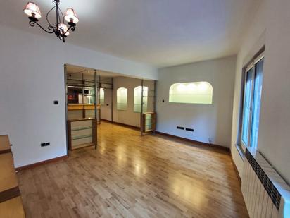 Dining room of Flat to rent in Gijón   with Heating, Terrace and Oven