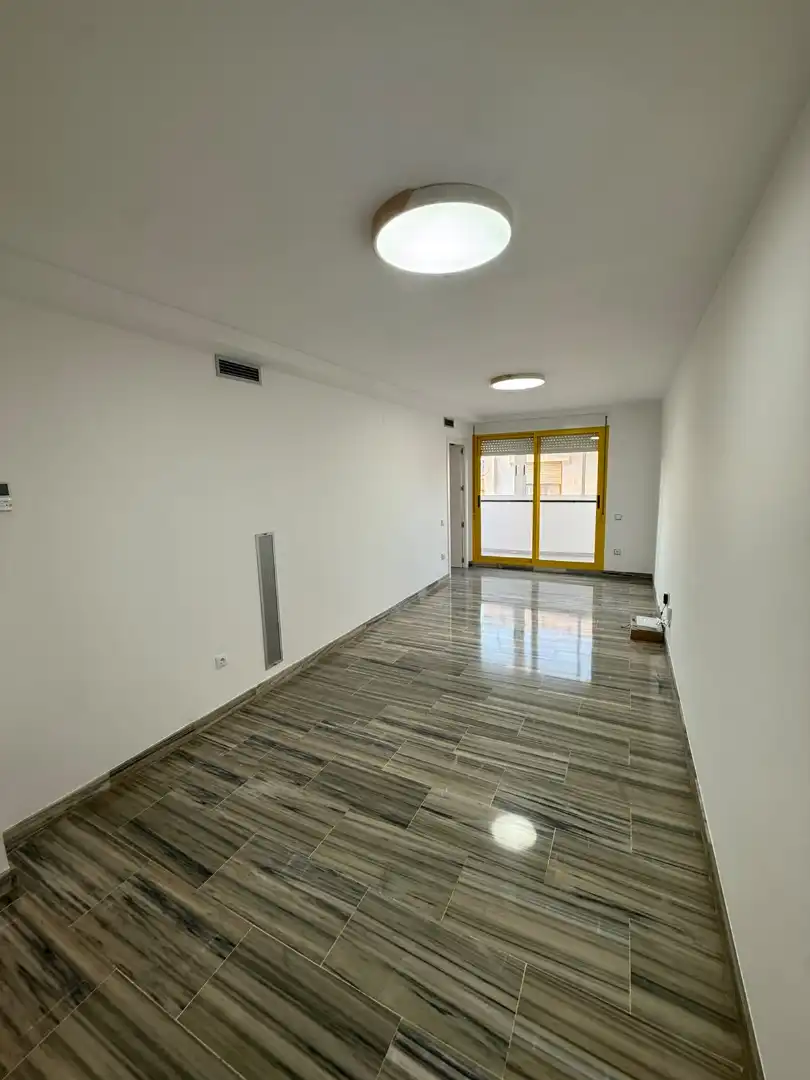 Appartamento con terrazza in vendita a Centre