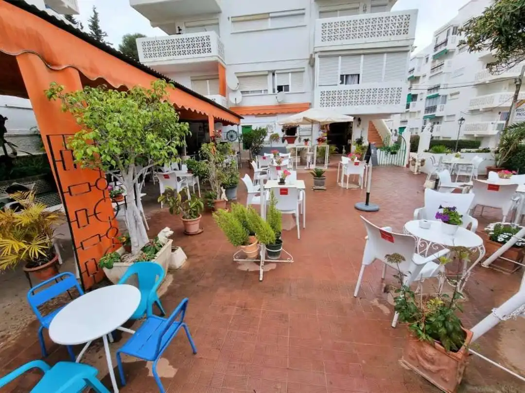 Local en venta en Estepona
