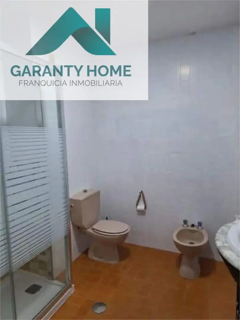 Badezimmer von Wohnung zur Miete in Jaén mit Klimaanlage, Terrasse und Möbliert