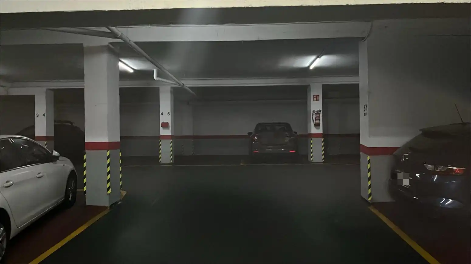 Parking de Piso en venta en Avilés con Calefacción, Parquet y Terraza