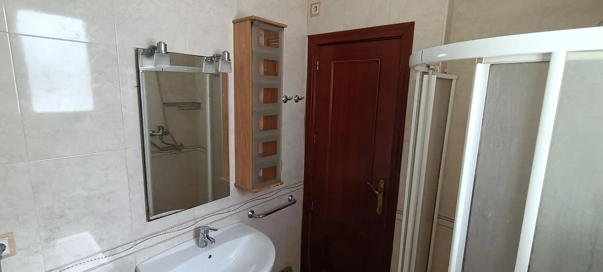 Badezimmer von Wohnung zum Verkauf in Polop mit Terrasse und Balkon