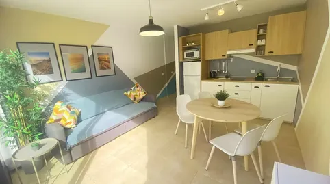 Foto 2 de Apartamento en venta en Avenida Los Lagos, El Cotillo, La Oliva