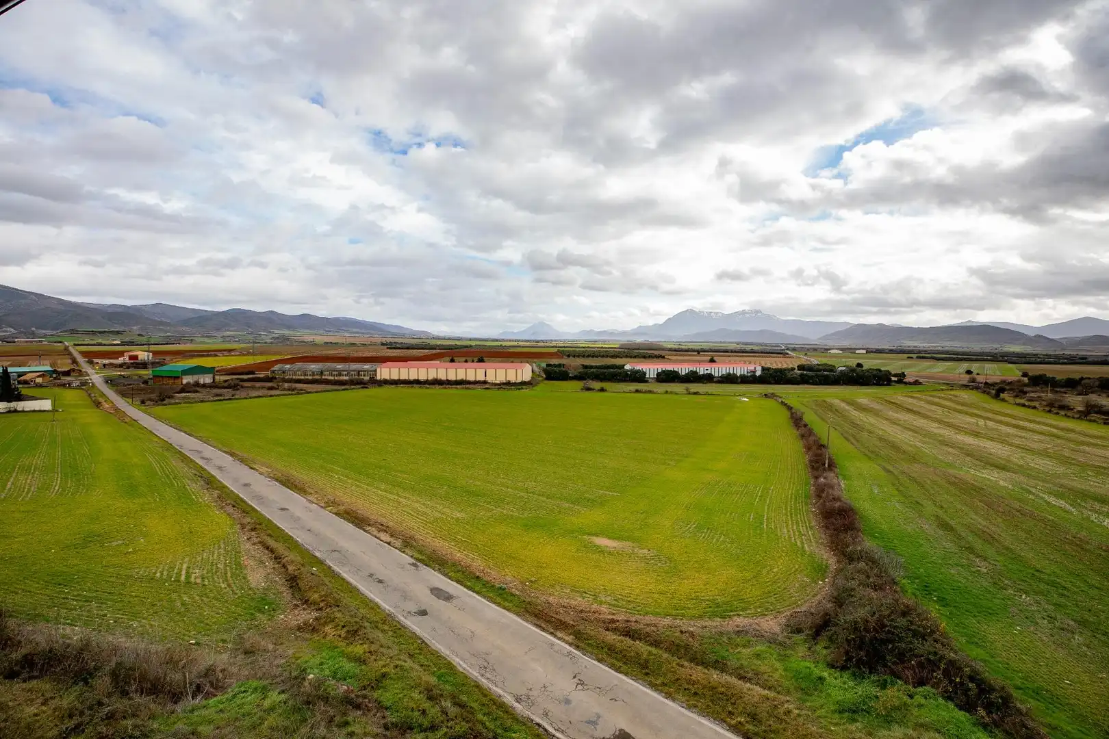 Duplexes for sale in Canal de Berdún  with Heating, Terrace and Storage room