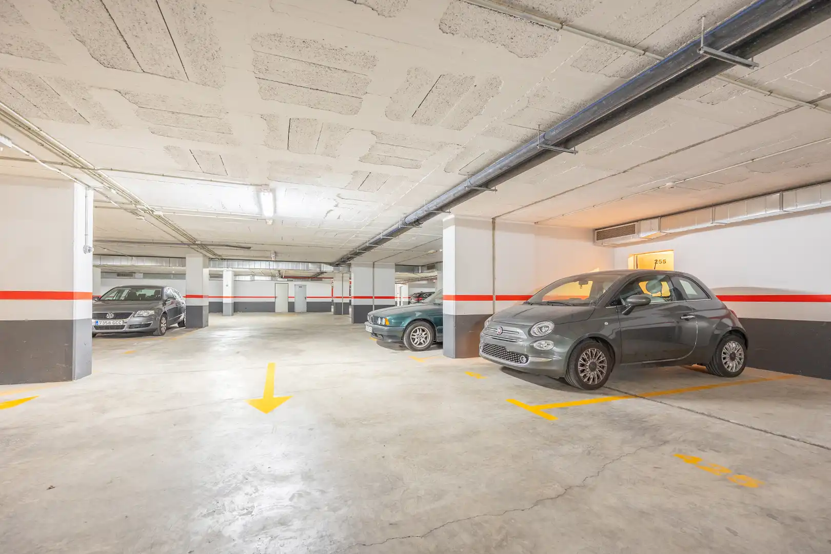 Parking de Piso en venta en Las Palmas de Gran Canaria con Trastero, Piscina y Amueblado