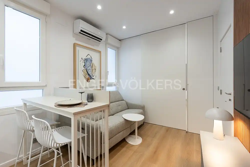 Wohnung zur Miete in Av. del Marqués de Sotelo, Sant Francesc