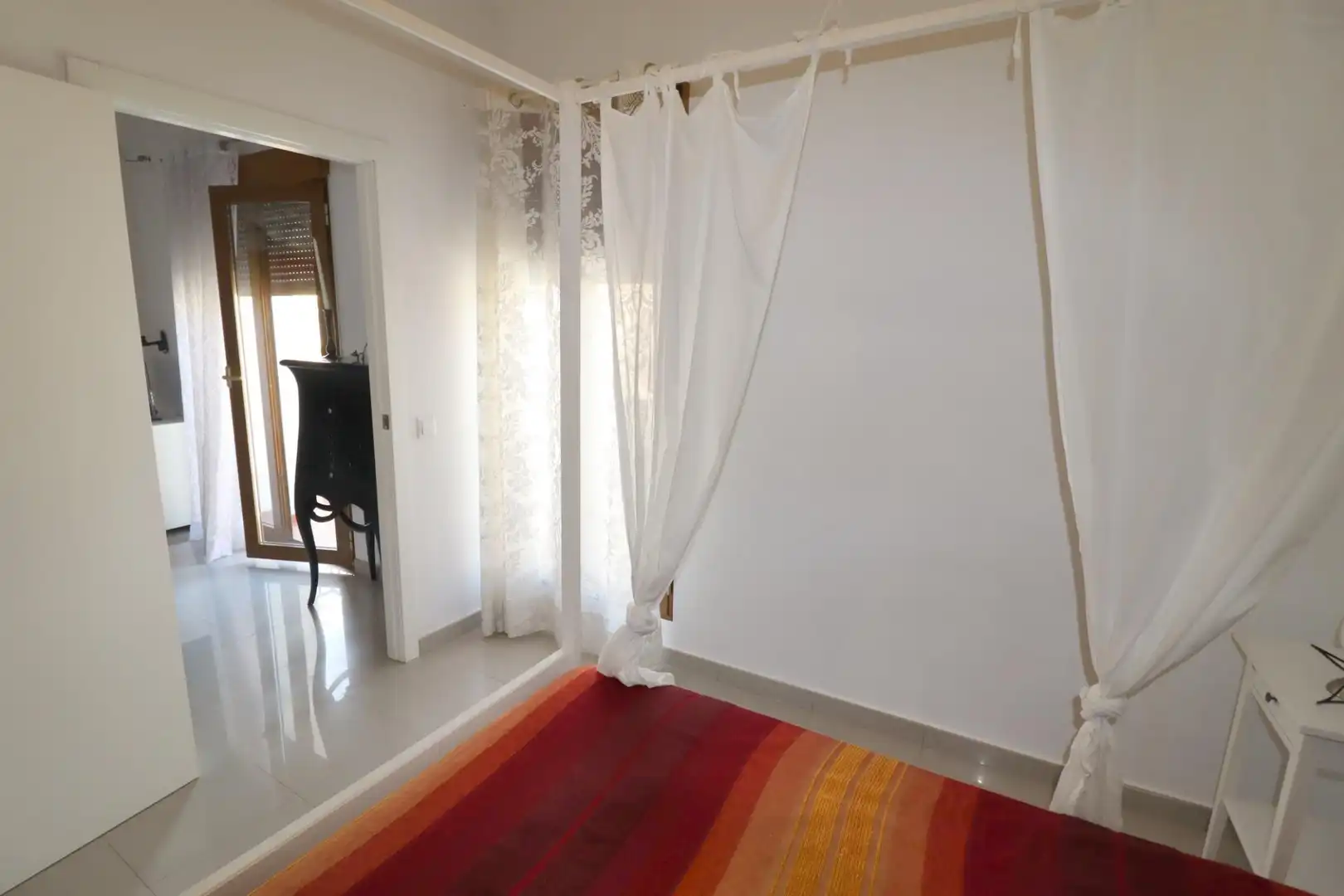 Schlafzimmer von Wohnungen zur Miete in Godella mit Klimaanlage, Terrasse und Abstellraum