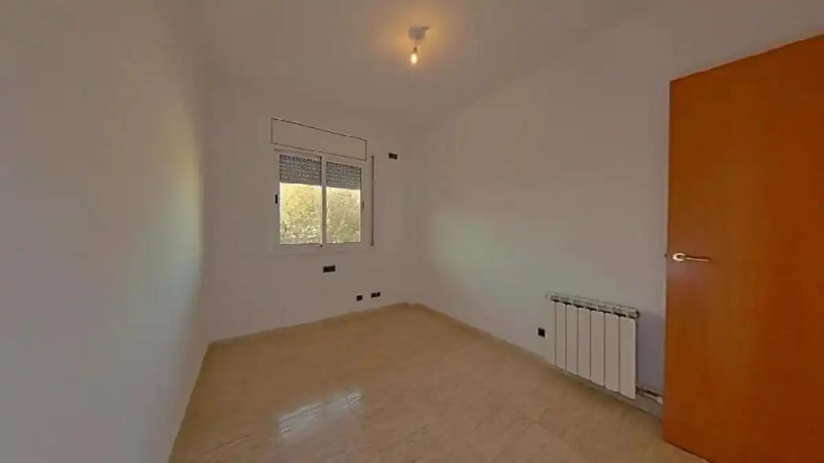 Habitación de Ático en venta en Viladecans con Aire acondicionado, Terraza y Balcón