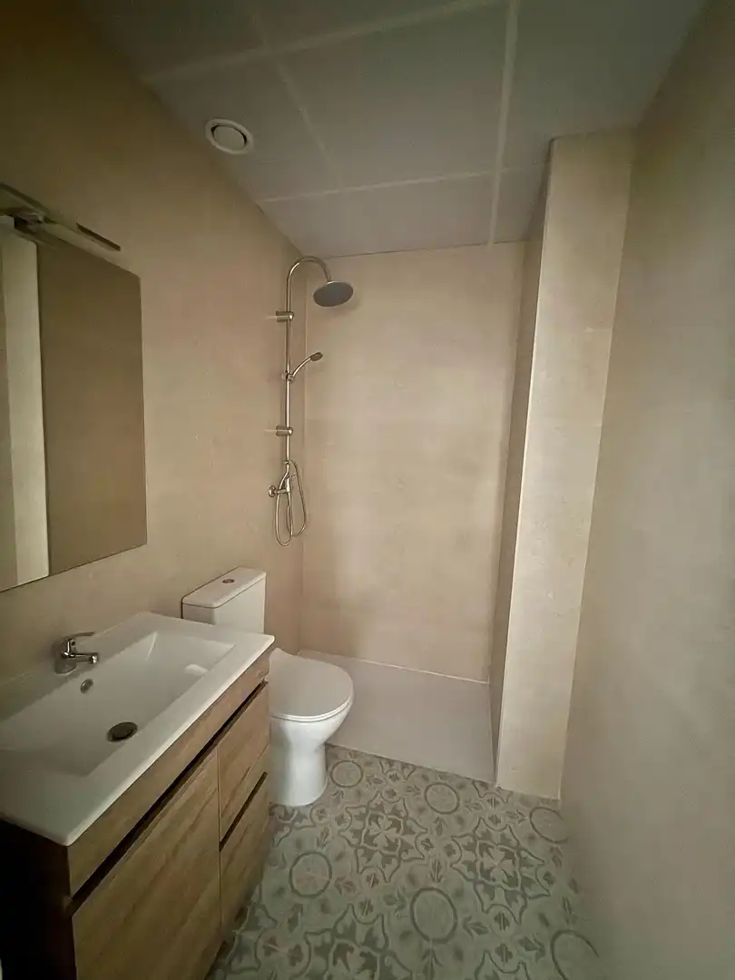 Badezimmer von Wohnungen zum Verkauf in Badajoz mit Terrasse und Balkon
