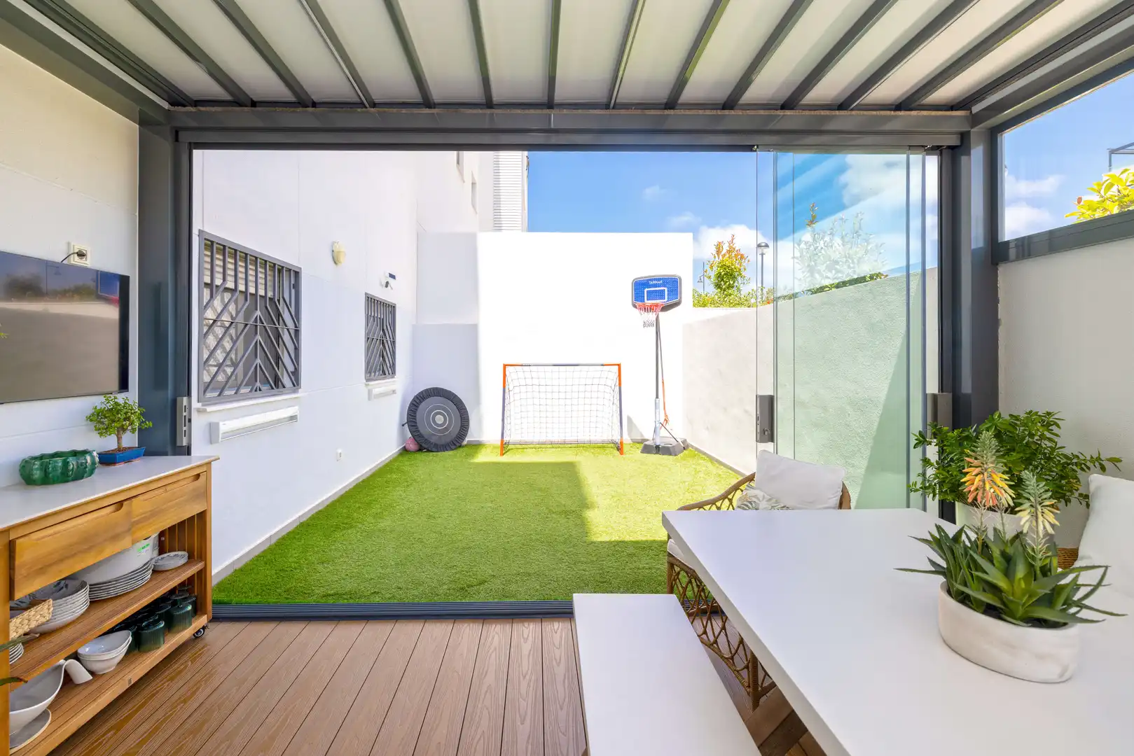 Terraza de Piso en venta en Torremolinos con Calefacción, Jardín privado y Trastero