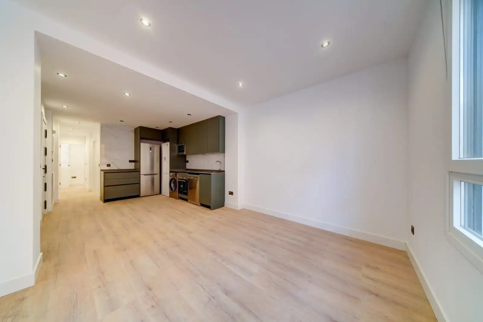 Flat with terrace for sale in Calle de las Delicias 15, imagen 10