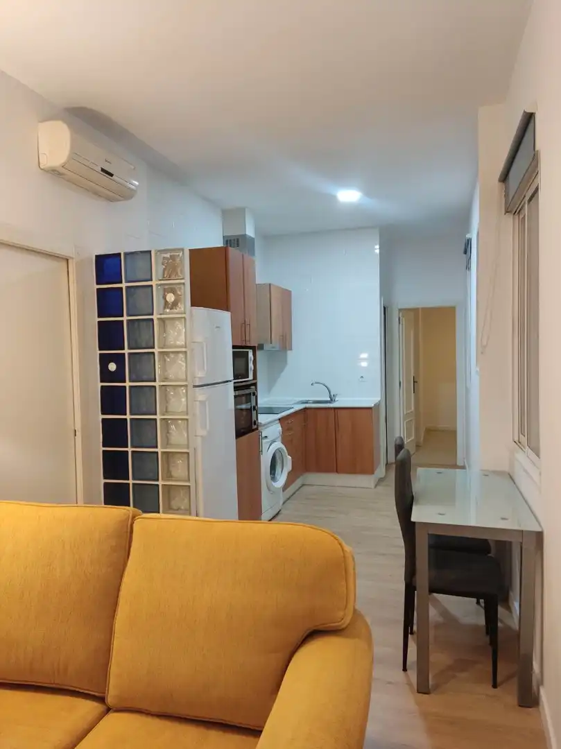 Cocina de Apartamento de alquiler en Valencia con Terraza y Amueblado