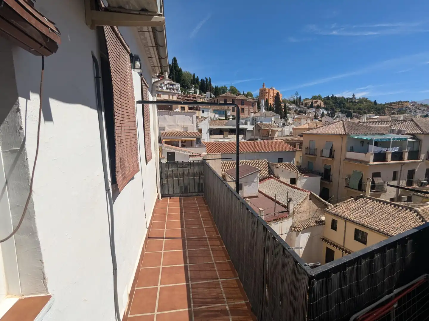 Außenansicht von Dachboden zum Verkauf in Granada mit Klimaanlage, Heizung und Terrasse
