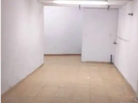 Commercial properties for rent in Turís  with Air Conditioner
