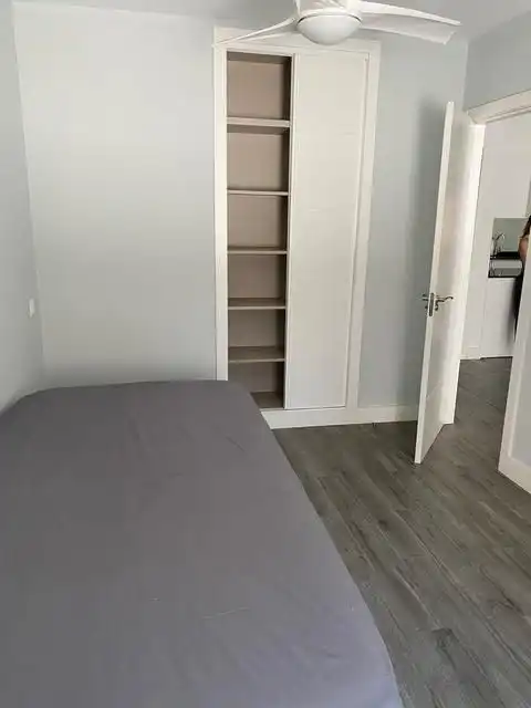 Bedroom of Flat for rent in Madrid  with Air Conditioner, Heating and Furnished