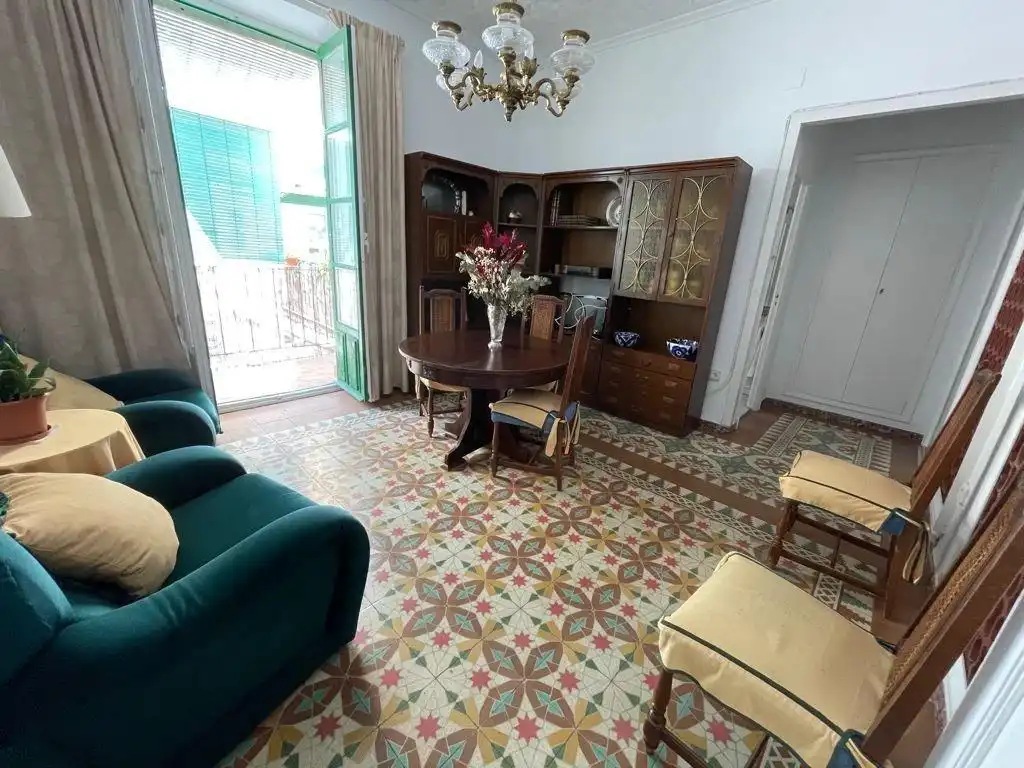 Sala de estar de Edificio en venta en Alicante / Alacant