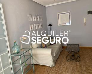 Living room of Flat to rent in  Madrid Capital  with Air Conditioner and Terrace