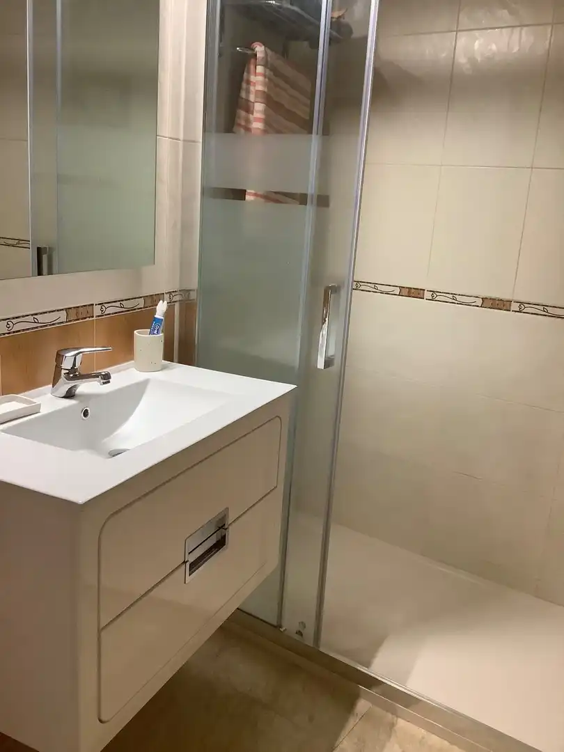 Badezimmer von Wohnung zum Verkauf in Puerto Lumbreras mit Möbliert, Ofen und Mikrowelle
