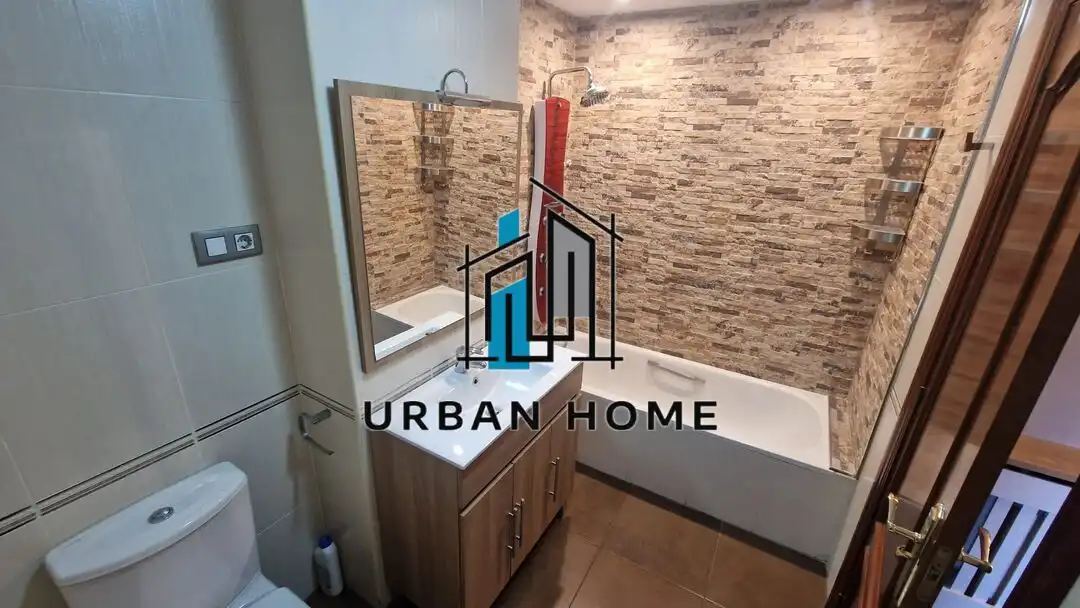 Flat for sale in Calle Espronceda, Trobajo del Camino