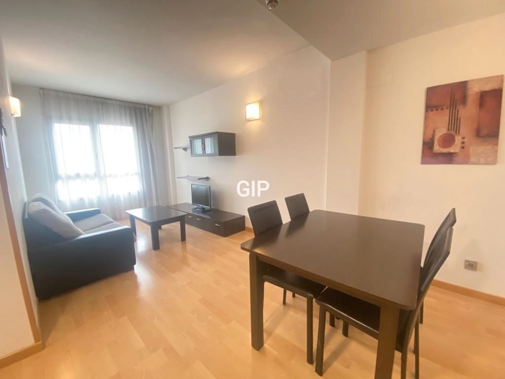 2 hab, 75m² en Rejas, San Blas,  Madrid Capital - Image 4