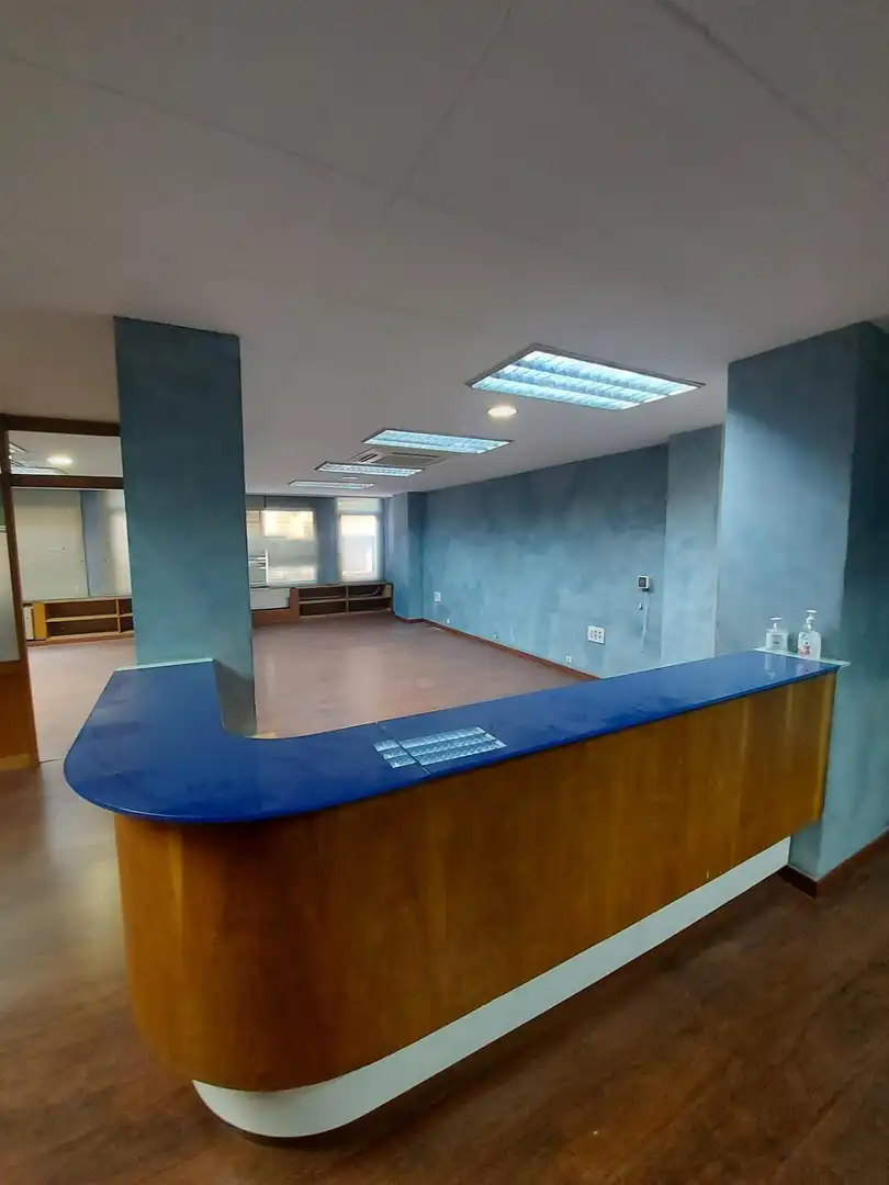 Office for sale in Murcia  with Air Conditioner and Heating