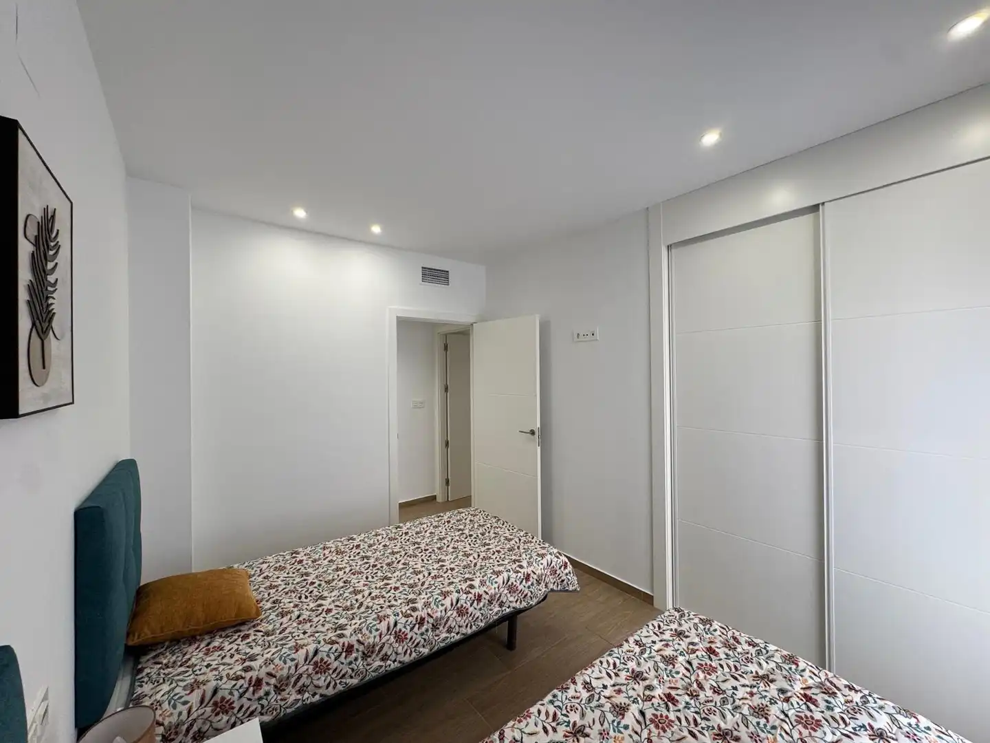Apartment with terrace for sale in Calle arquitecto laramendi, imagen 12