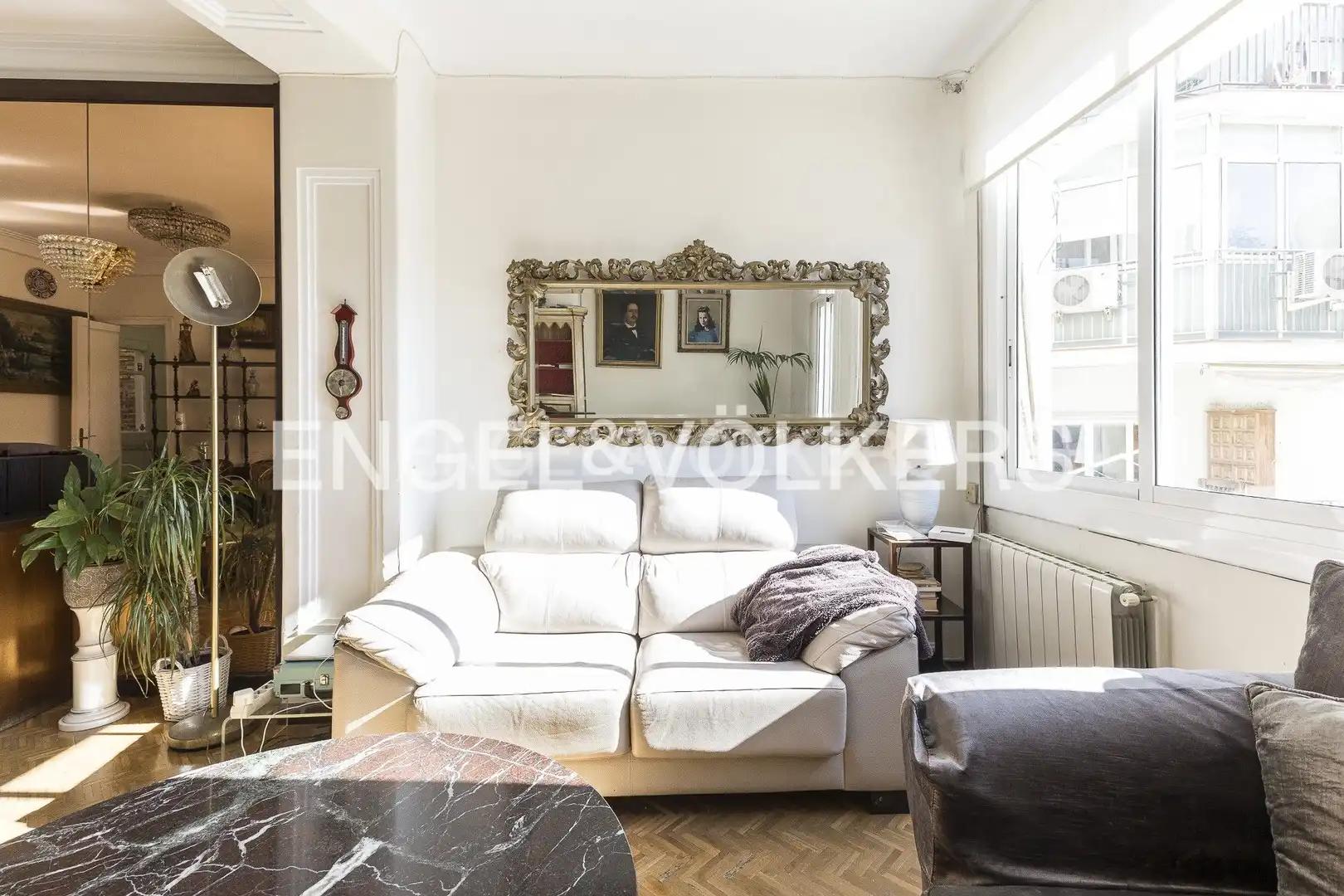 Sala de estar de Piso en venta en Barcelona con Aire acondicionado, Calefacción y Parquet