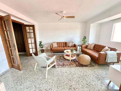 Living room of Flat to rent in  Valencia Capital  with Air Conditioner, Terrace and Balcony