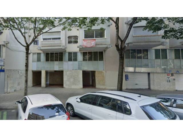 Piso en Venta en Caterina Albert en La Devesa