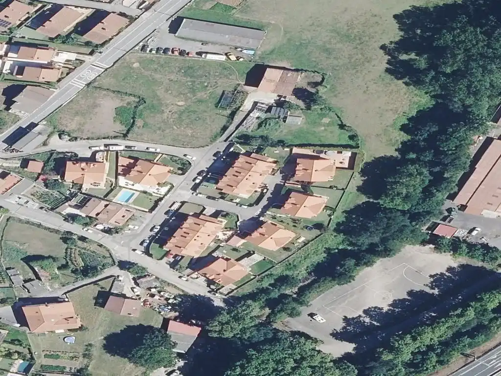 Piso en venta en Barrio Lusa, imagen 3