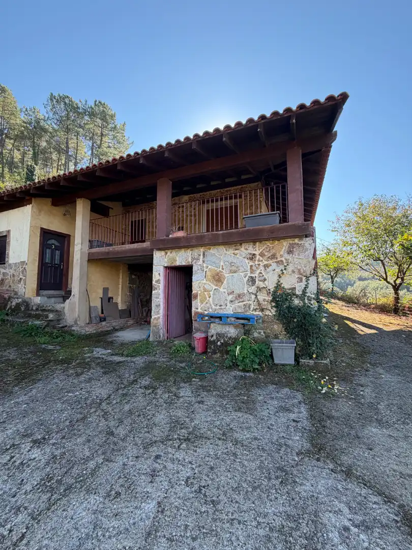 Haus mit Balkon zum Verkauf in Castrelo de Miño, imagen 3