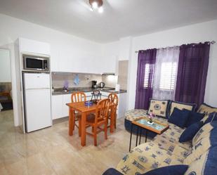 Cuina de Apartament de lloguer en Agüimes amb Aire condicionat