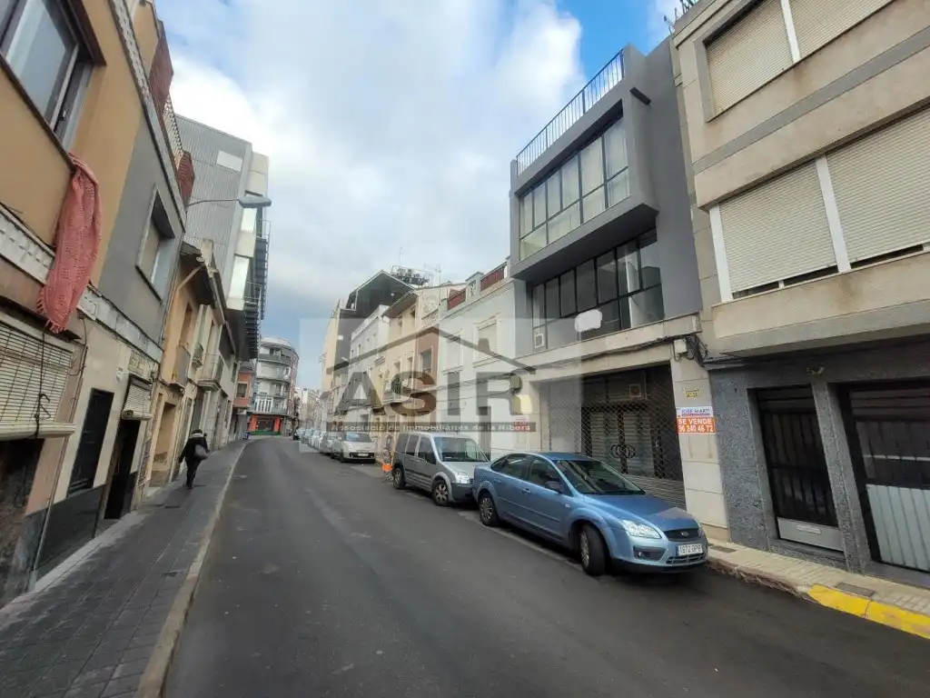 House for sale in Casc Urbà, imagen 3