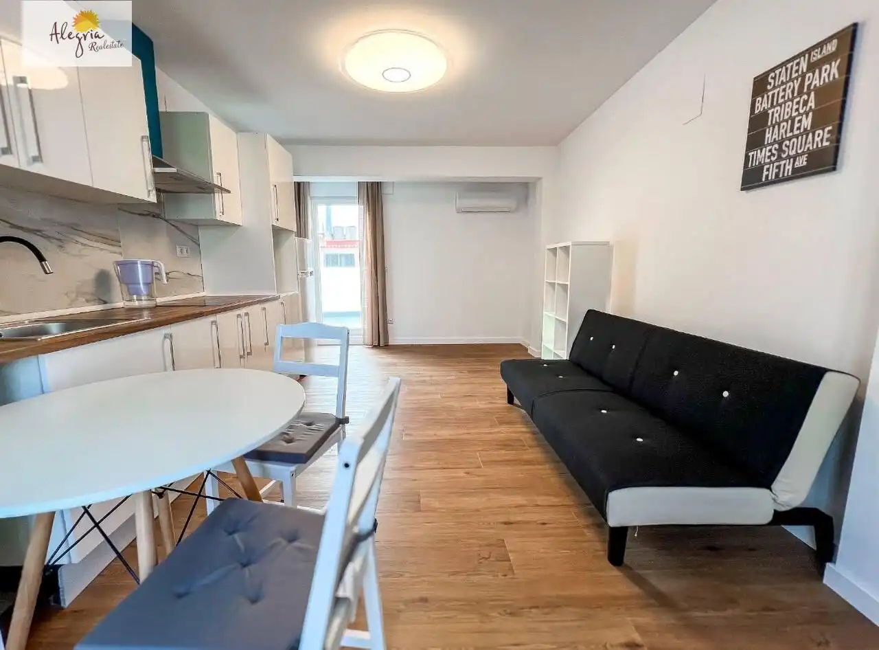 Penthouse with terrace to rent in Calle PERE EL GRAN -P, imagen 6