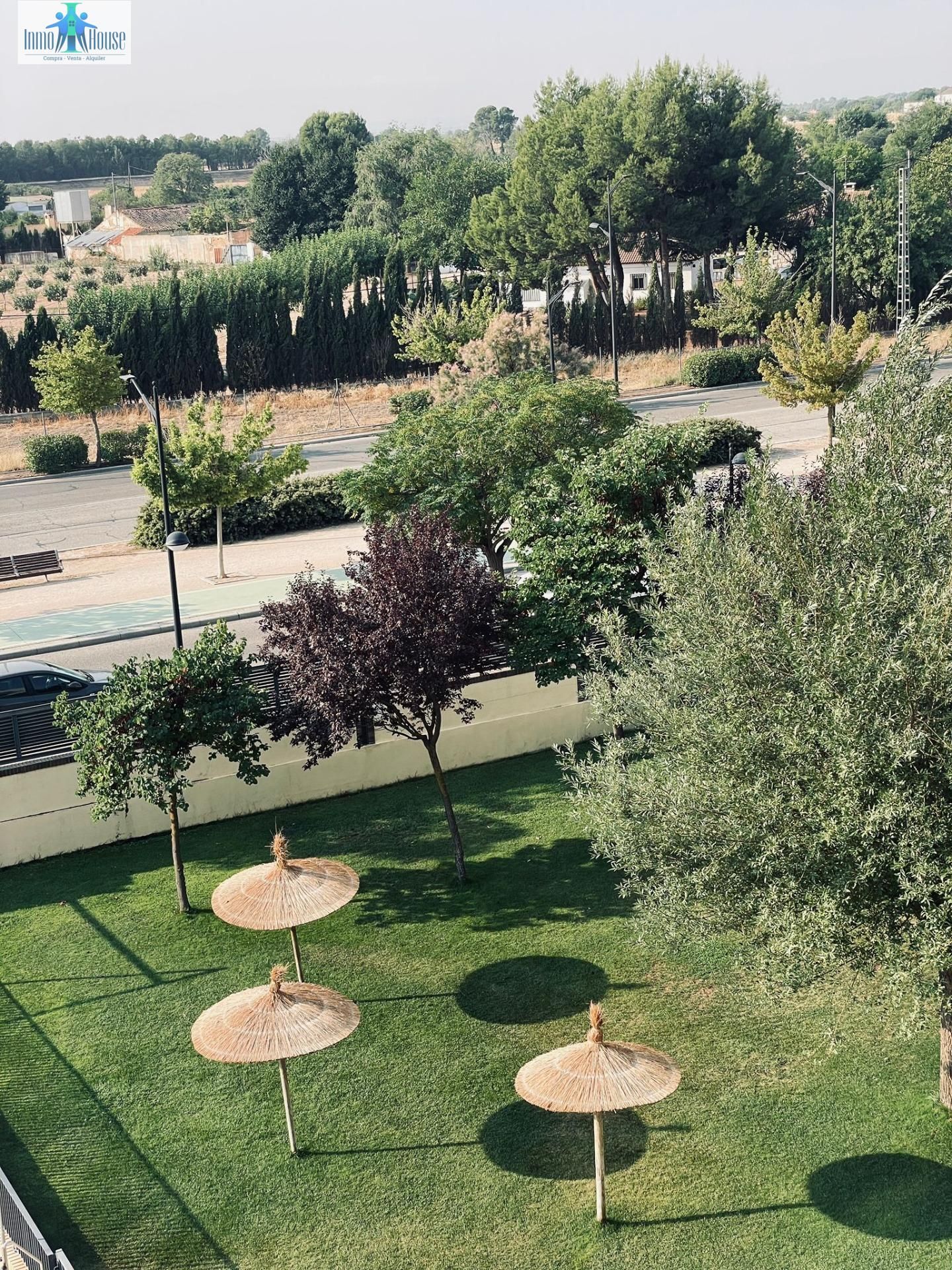 Jardí de Pis en venda en  Albacete Capital amb Aire condicionat, Calefacció i Terrassa