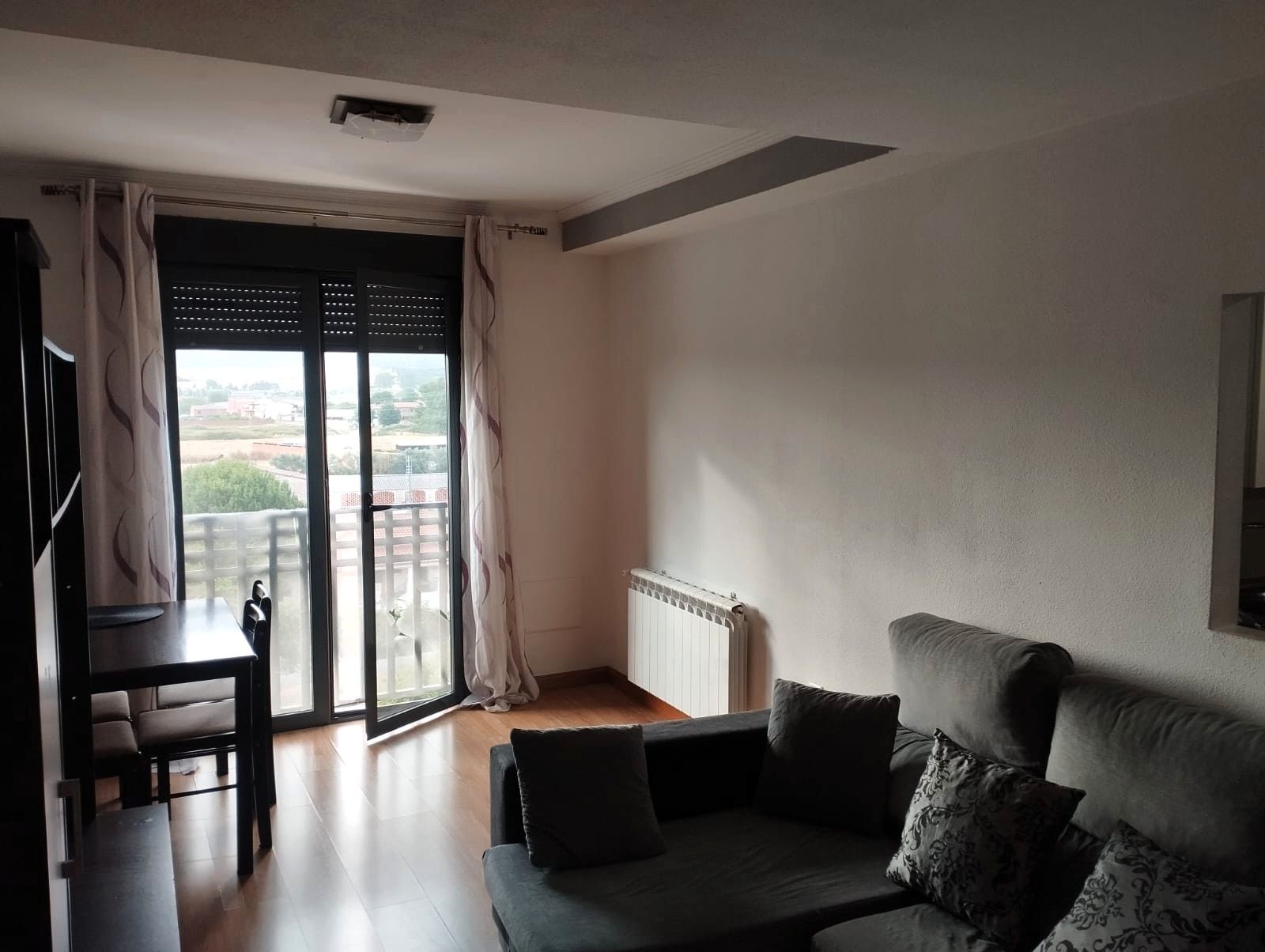 Piso de alquiler en El Pilar - La Estación