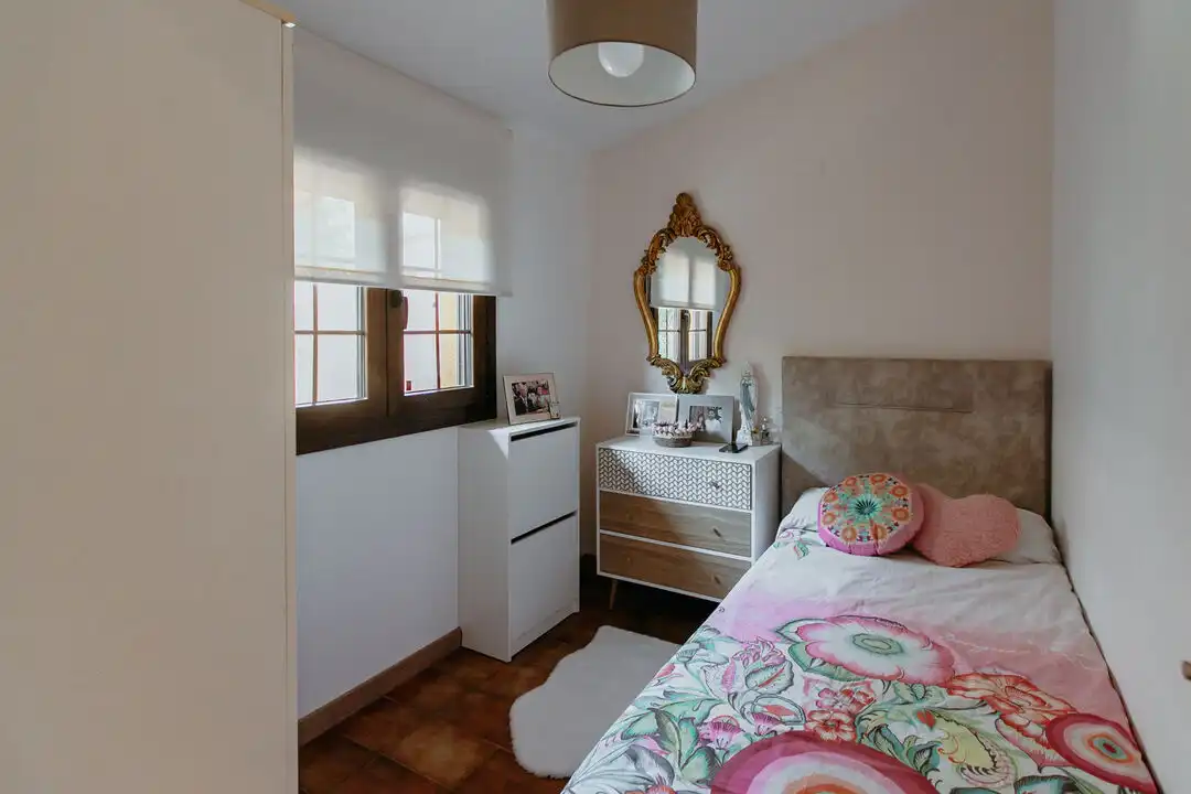 Habitación de Casa o chalet en venta en Lupiñén-Ortilla con Aire acondicionado, Calefacción y Jardín privado