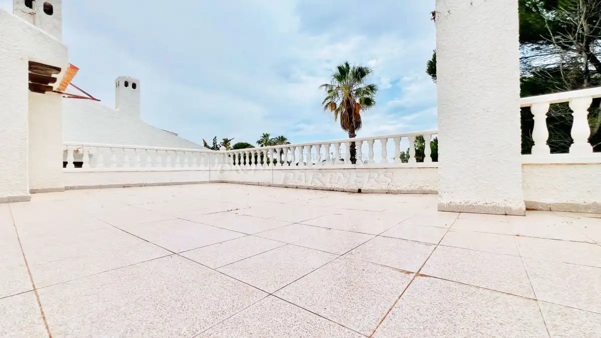 Terrassa de Casa o xalet en venda en Orihuela amb Terrassa, Moblat i Balcó