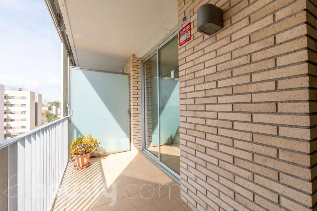 Terrassa de Pis en venda en Vilafranca del Penedès amb Aire condicionat, Calefacció i Jardí privat