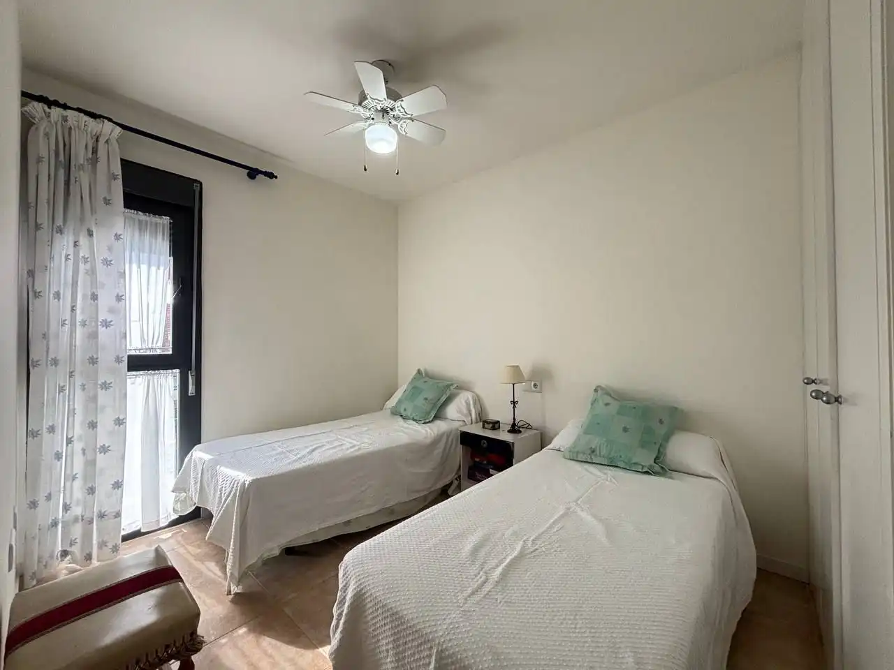Dormitori de Apartament en venda en Islantilla amb Aire condicionat, Calefacció i Terrassa