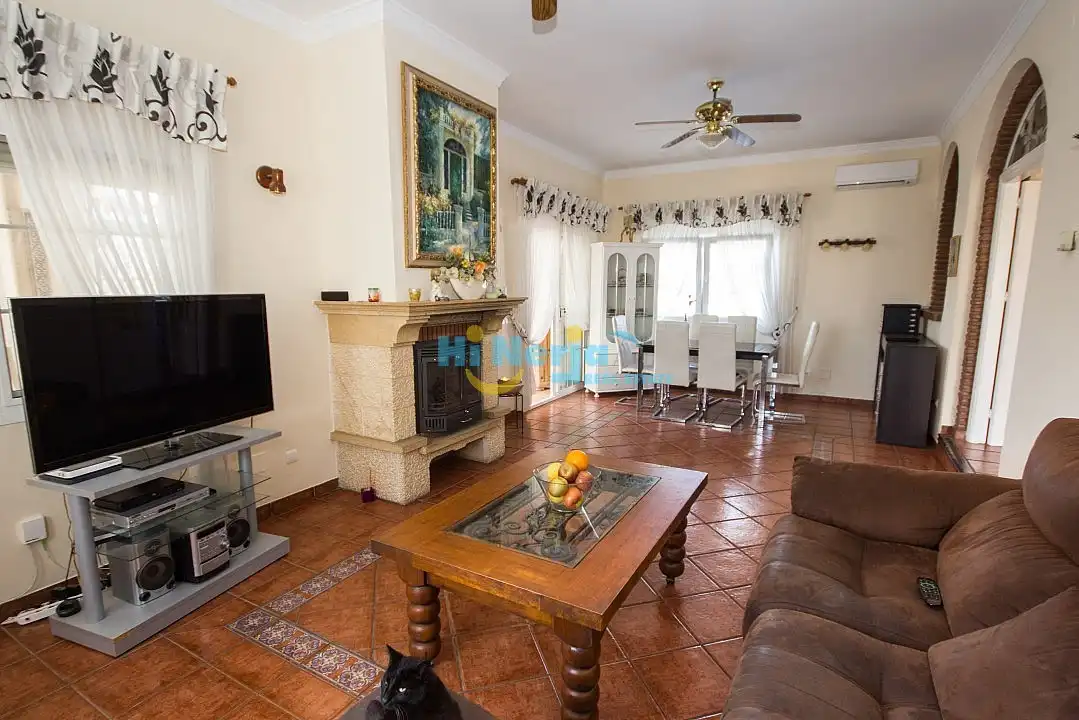Chalet con piscina en venta en Centro, imagen 11