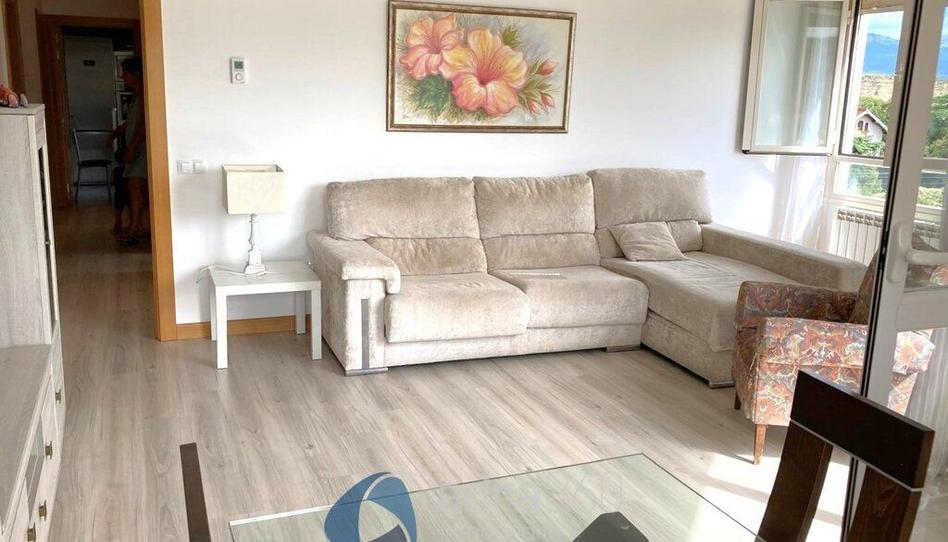 Photo 1 of Flat for sale in Avenida Ricardo Ruiz de Azcárraga, Cenicero, La Rioja