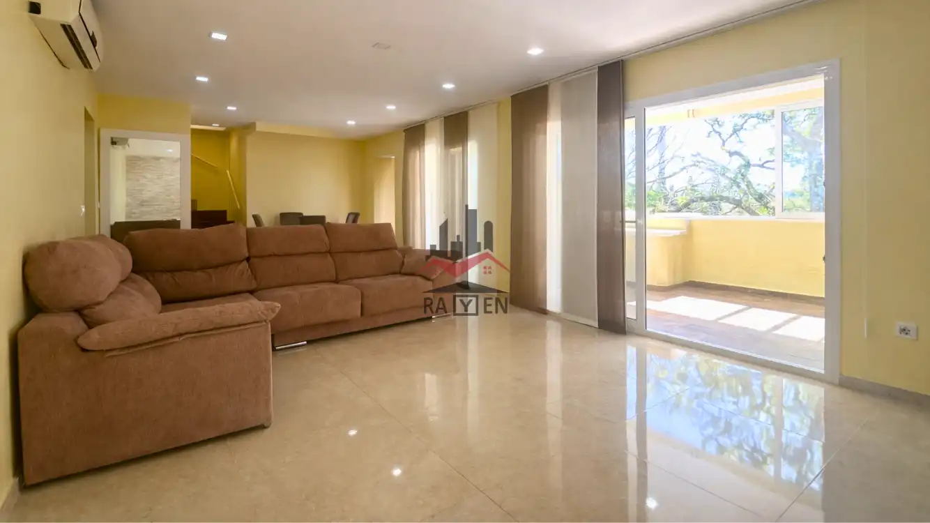 Casa adosada en venta en d'Olot, Vilafant