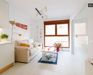 Apartment to share in Valdeacederas