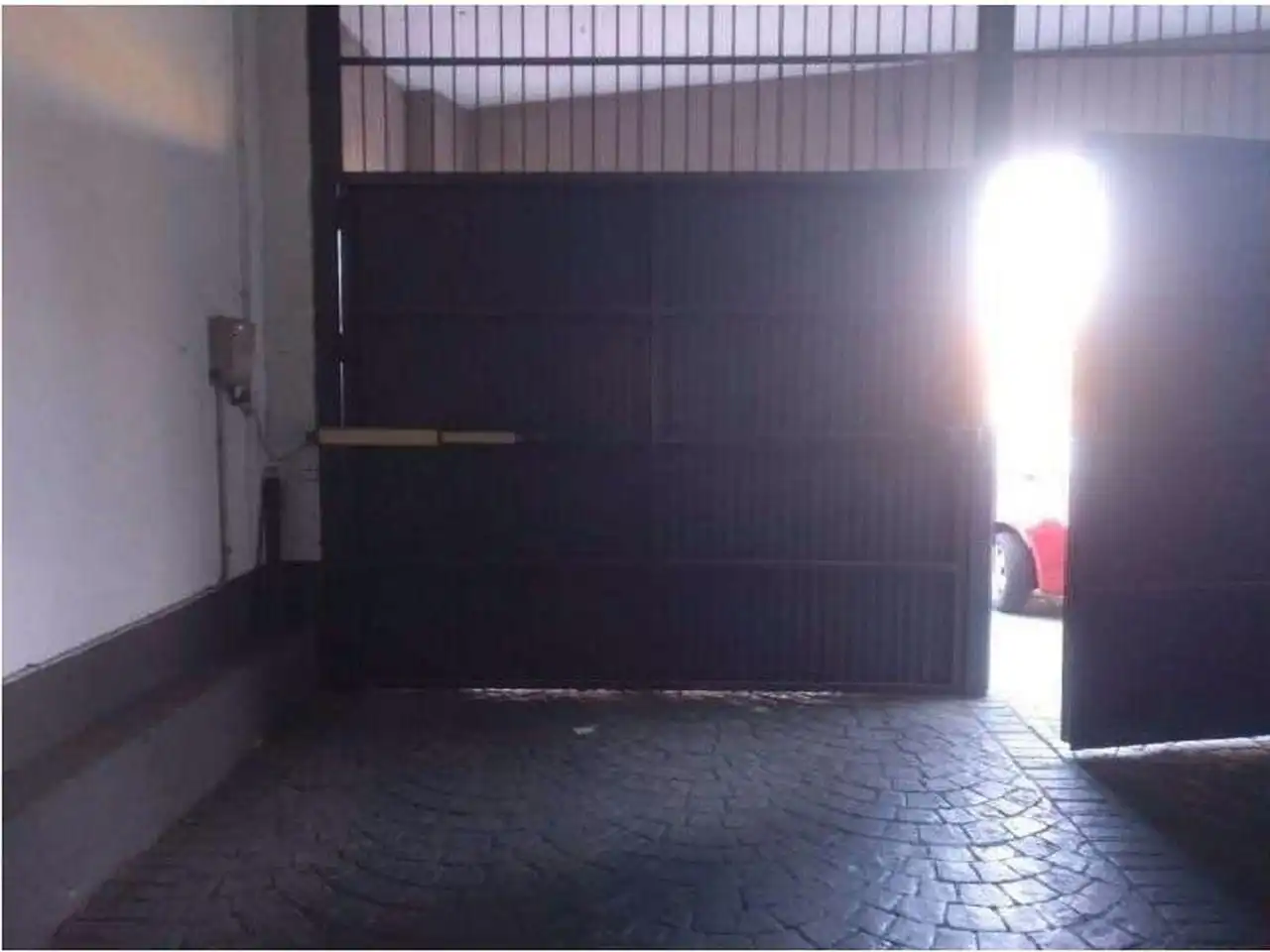 Aparcament amb ascensor en venda a Calle Valentina Pinelo, imagen 3