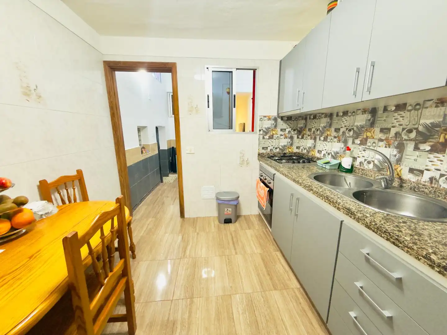 Cuina de Casa o xalet en venda en Santa Cruz de Tenerife amb Terrassa, Traster i Moblat