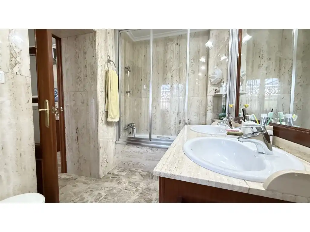 Baño de Casa o chalet en venta en Córdoba con Terraza y Balcón
