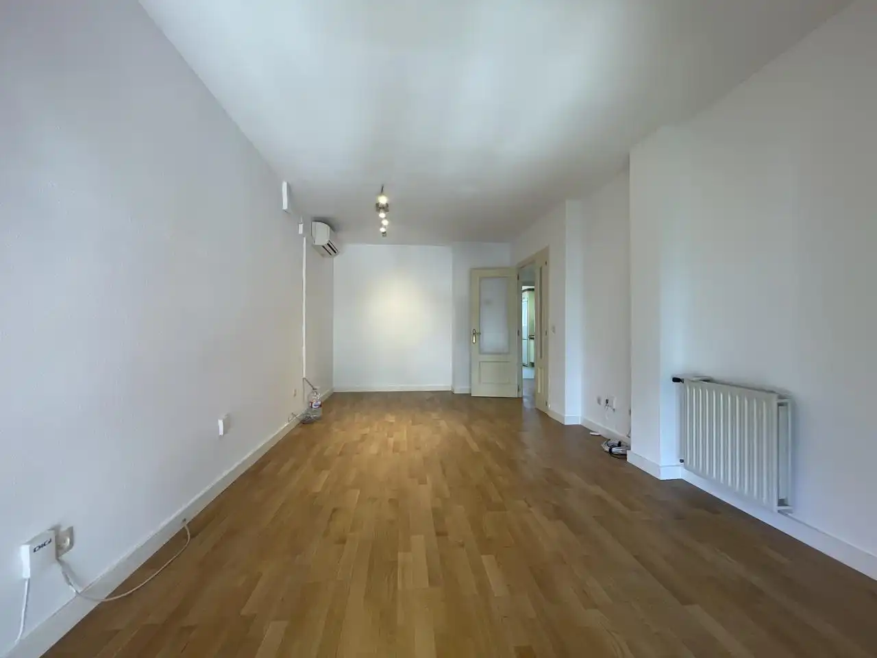 Dúplex en venda a De Candilejas, Palomeras Bajas