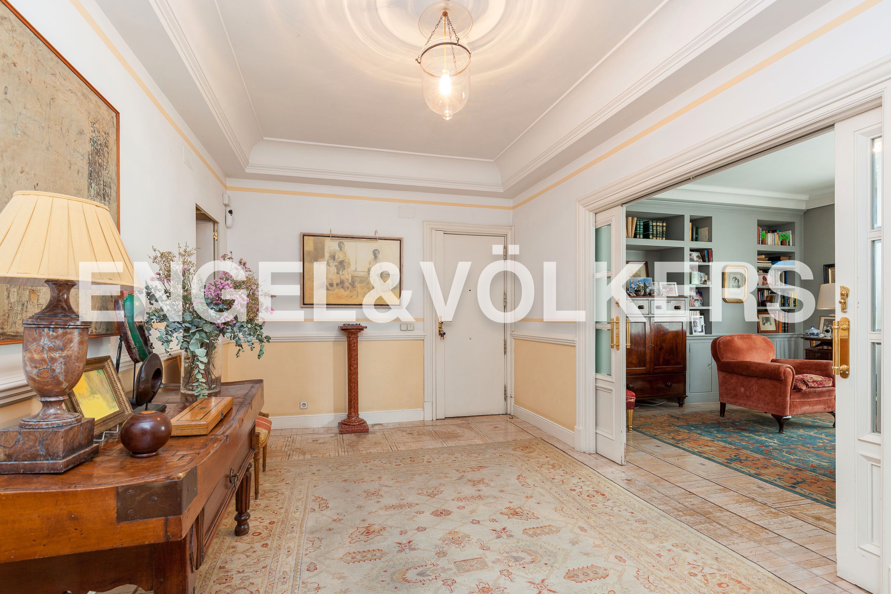 Apartment for sale in  Madrid Capital  with Air Conditioner, Heating and Terrace