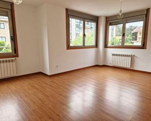 Living room of Flat to rent in Ames  with Heating and Swimming Pool
